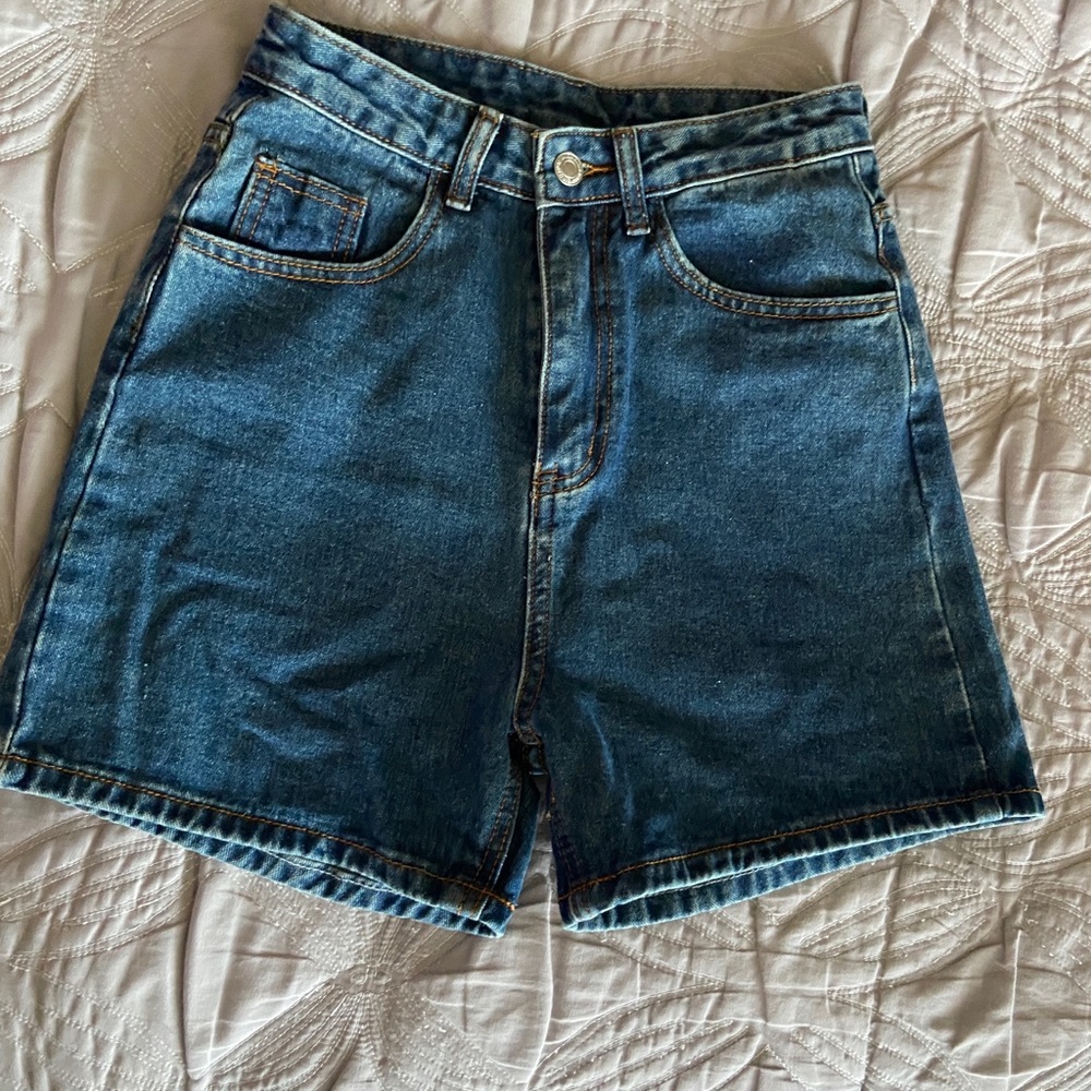 Super cute denim jorts shorts
